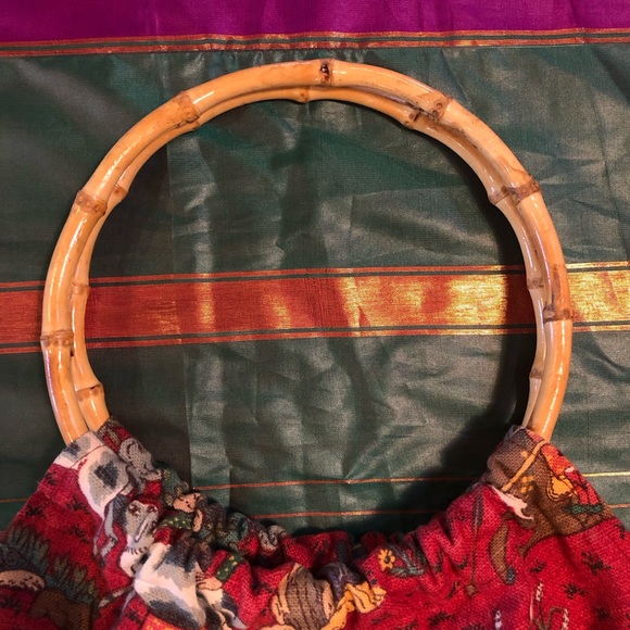 Unique Vintage Handbag with Ottoman Design - Picture 3 of 4